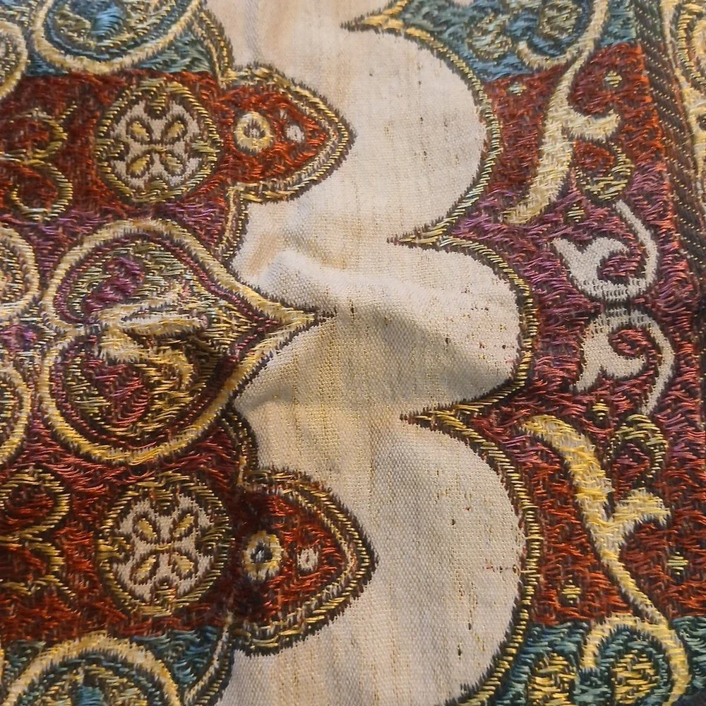 Vtg Spanish Moorish Wall Hanging/Throw/Tablecloth Silk‎ Tapestry  56